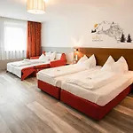Western Am Walserberg מוטל 3*