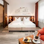 מוטל Western Am Walserberg 3*