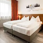 מוטל Western Am Walserberg 3*